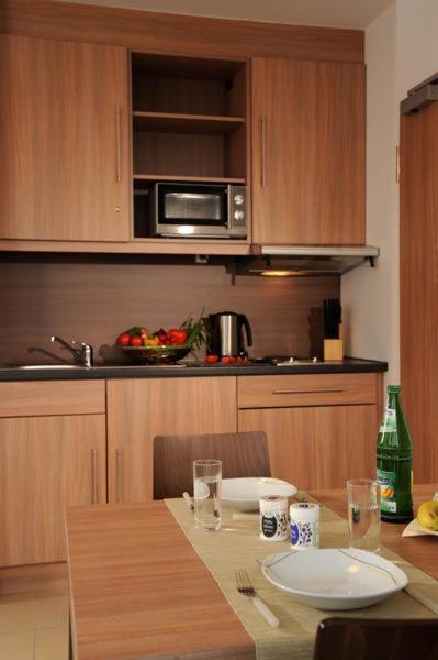 Sleep In - Bielefeld Boardinghouse Aparthotel Exterior photo